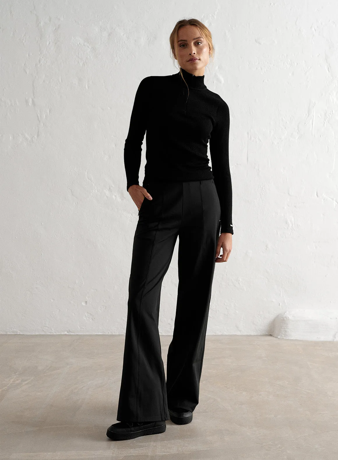 Black Warming Pintuck Pants