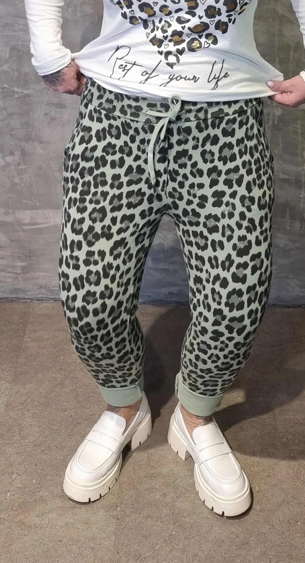 Cassie Leo Pant Kaki