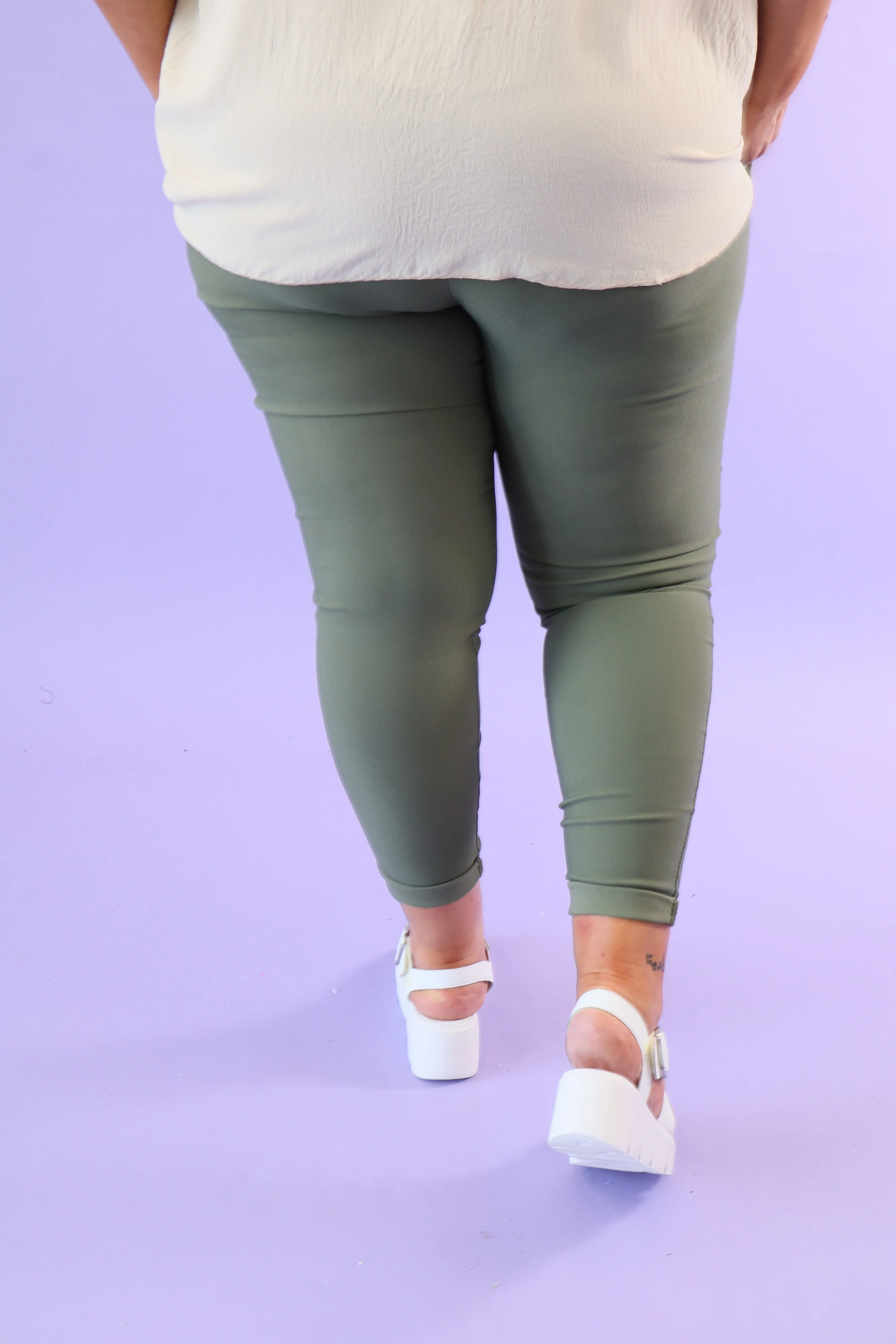 Heidi Jogger in Khaki
