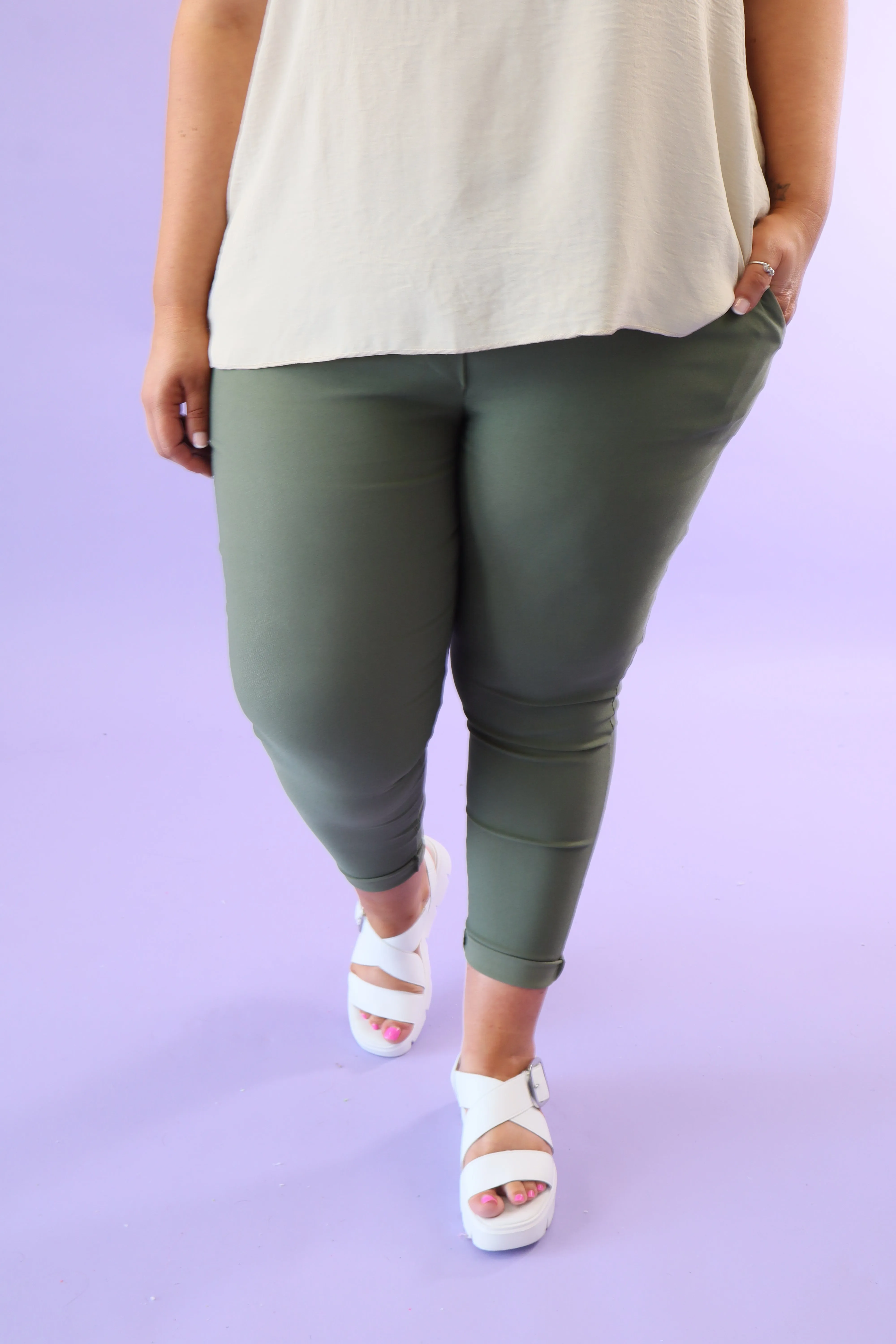 Heidi Jogger in Khaki