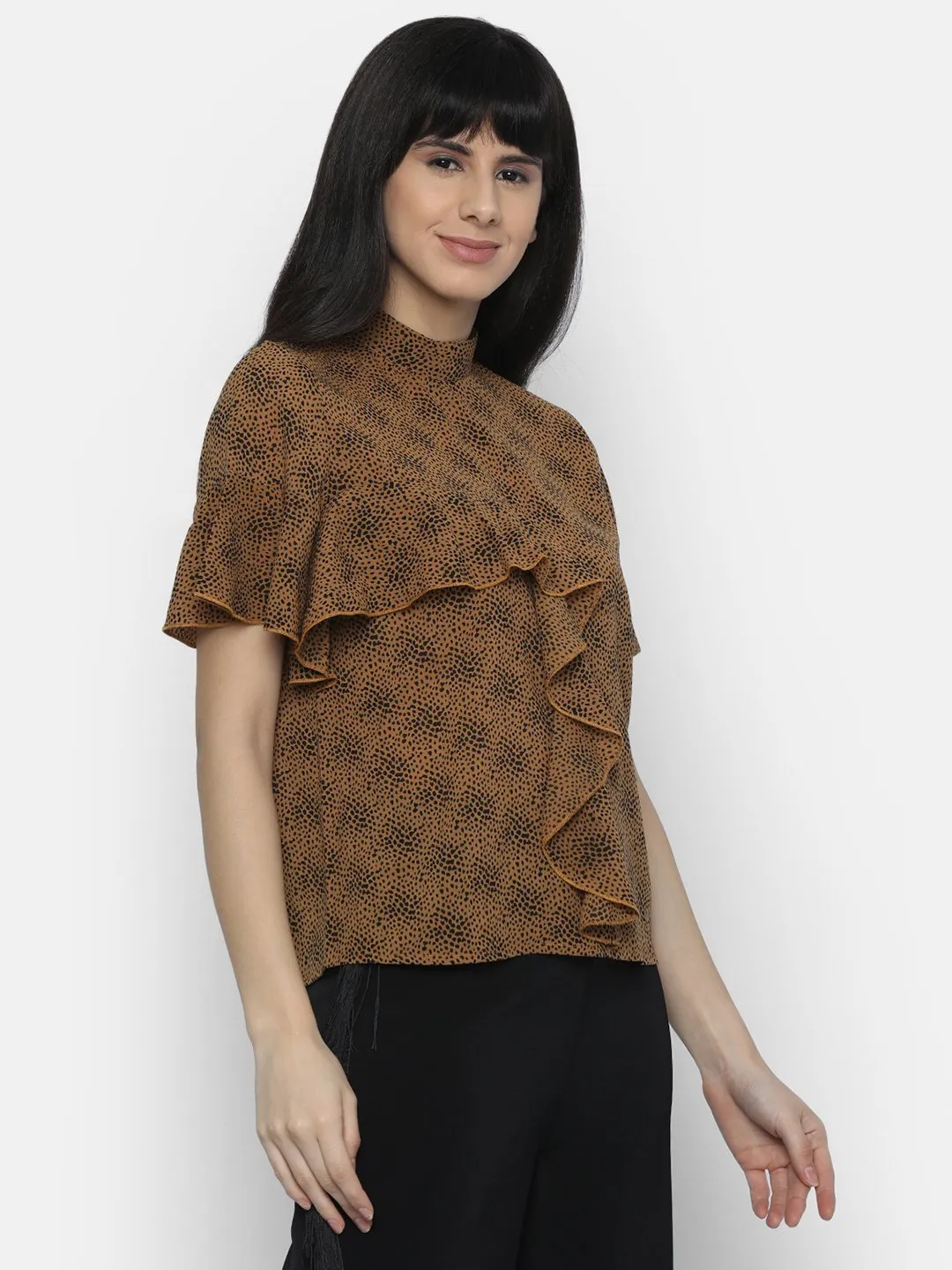 IS.U Brown High Neck Ruffle Top