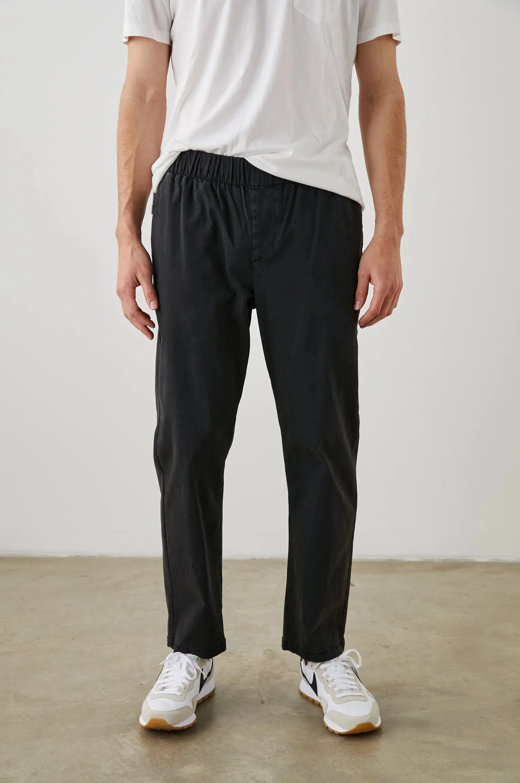 Julian Pants Washed Black