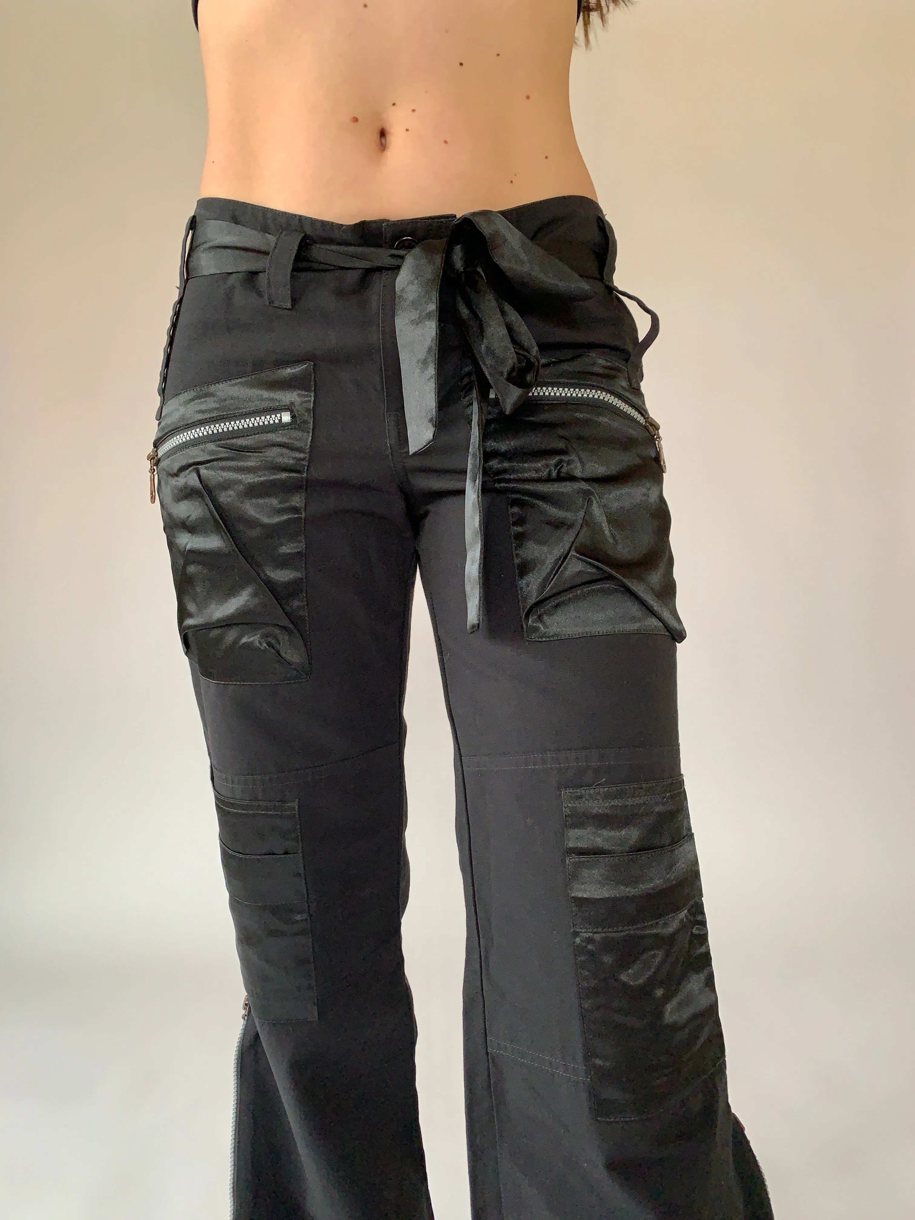 L.E.I. Cargos