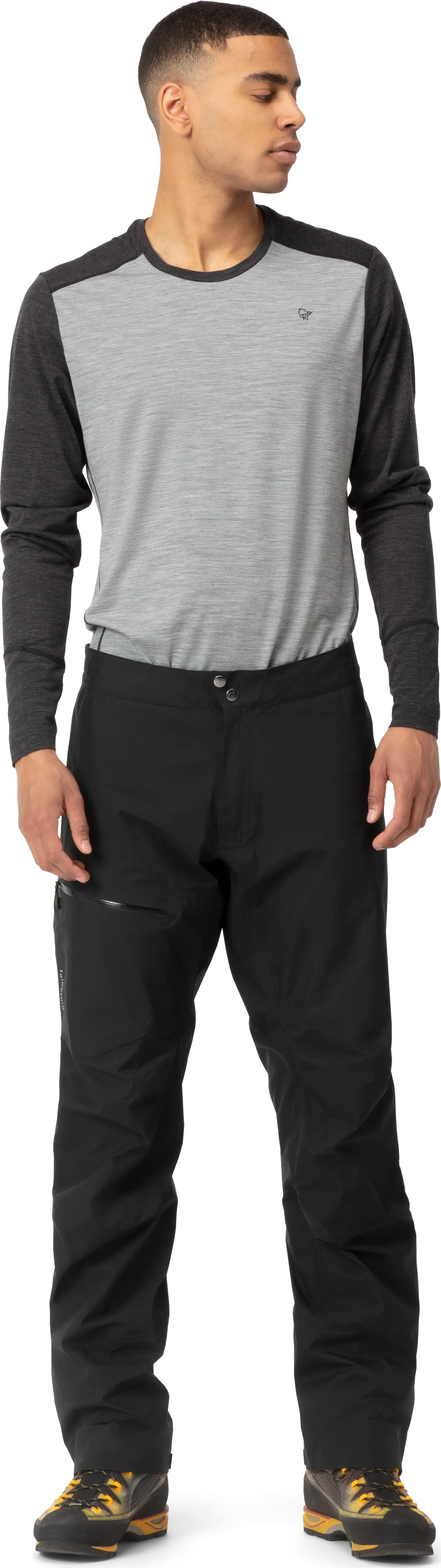 Norrøna Men&#x27;s Falketind Gore-Tex Paclite Pants Caviar | Buy Norrøna Men&#x27;s Falketind Gore-Tex Paclite Pants Caviar here | Outnorth
