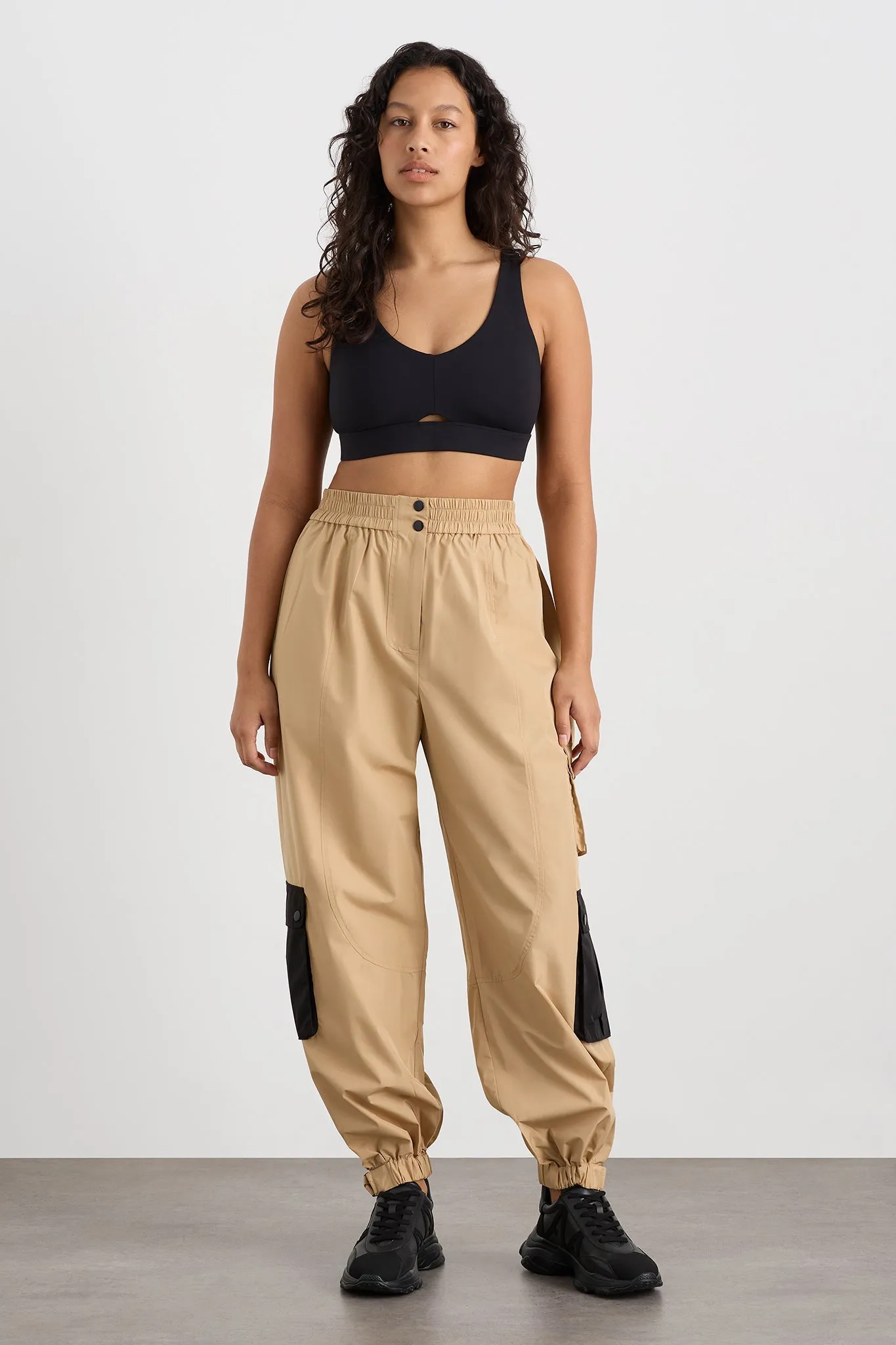 Parachute Pants 511