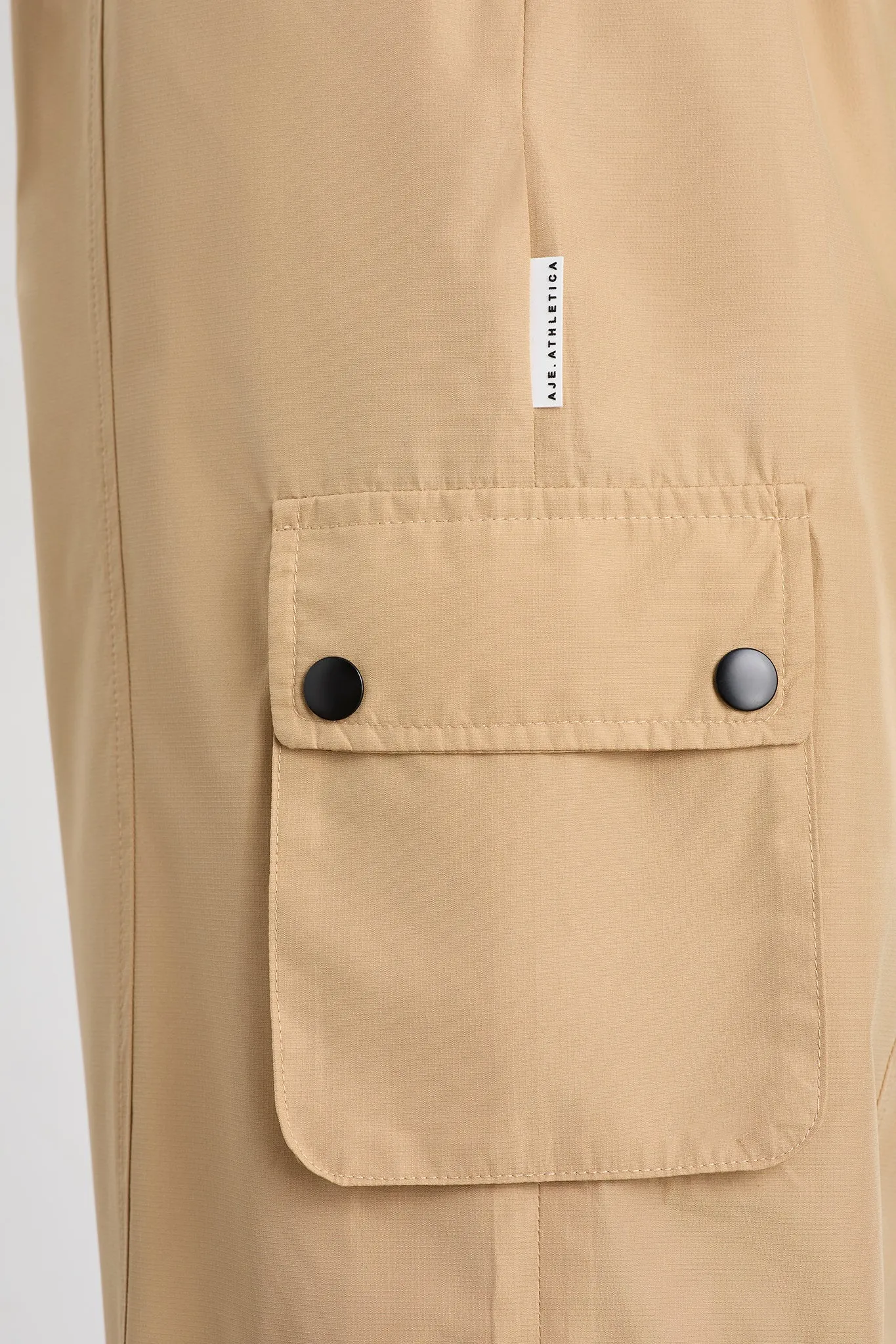 Parachute Pants 511