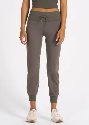 Vuori Women's Daily Jogging Pants